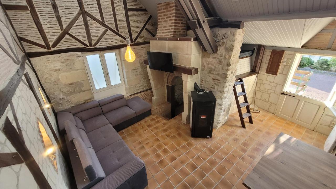 Petit gîte de Charme proche Loire à Vélo Savonnières Exterior foto
